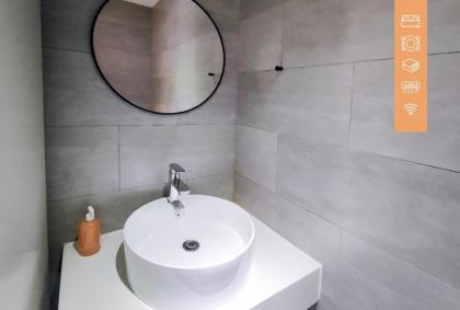 Premium 1BR1FreeParking@Arte MT.KIARA - image 3