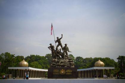 Relax@1Bedroom@Arte@MontKiara - image 10