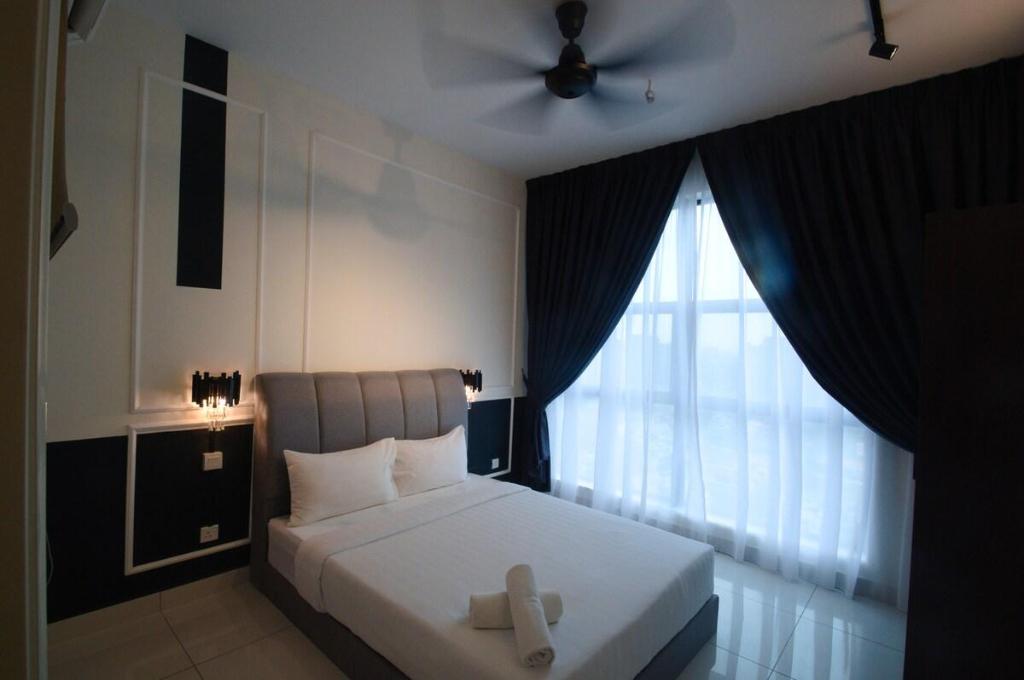 Relax@1Bedroom@Arte@MontKiara - image 5