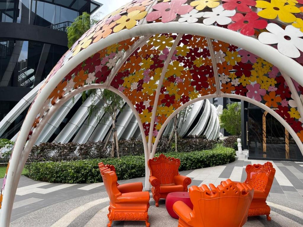 Home- Like 1BR Suite@ Arte Mont Kiara - main image