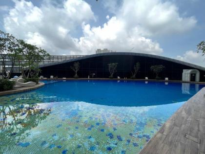 High Floor 2BR Duplex @ Arte Mont Kiara - image 10