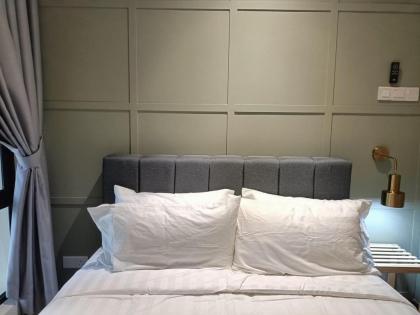High Floor 2BR Duplex @ Arte Mont Kiara - image 26