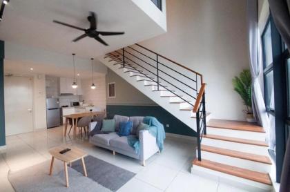 European 2 bedroom Duplex @ Arte 