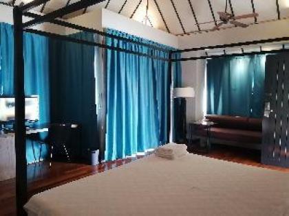 Avani Sepang Goldcoast Resort  Couple Suites - image 9