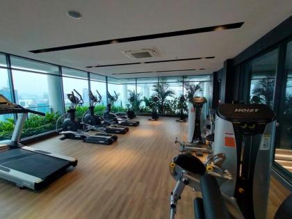 One bedroom 50mShoppingMall/Monorail/Rooftop Pool - image 21