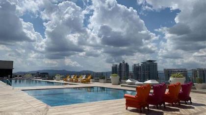 SKY  POOL Cozy Suite - Sri Hartamas - 3min Publika - image 27