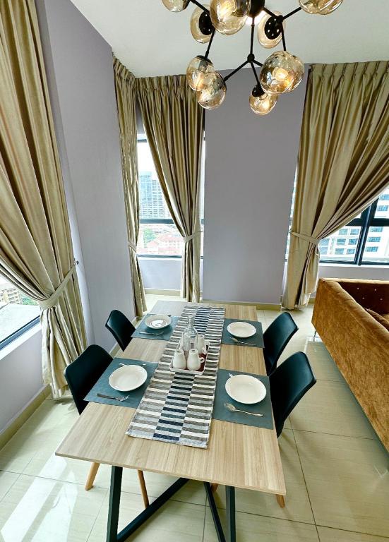 Arte+ jalan ampang @3BR suite - image 6