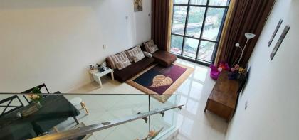 M CityDuplex with KLCC Lake View infinity pool - image 23