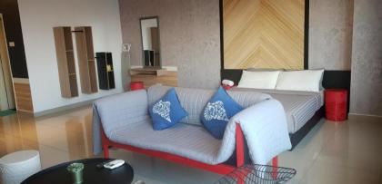 Arte Charming Studio Suite with KLCC view - image 22