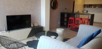 Arte Charming Studio Suite with KLCC view - image 25