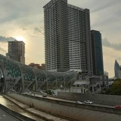 Legasi Cozy KL tower view 3 bedroom next to train - image 27