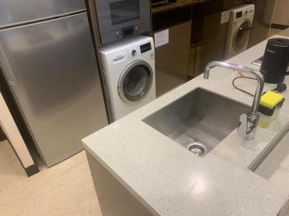 Roomy's Cozy Suite @Dorsett Pavillion KL - image 24