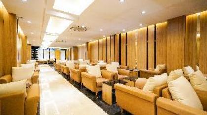 D Loft Hotel - image 3