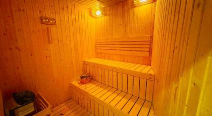 KLCC Park & infinity pool &MRT Eaton Residence M@H - image 22