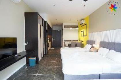 KLCC Luxury Suite @ Scarletz - image 14