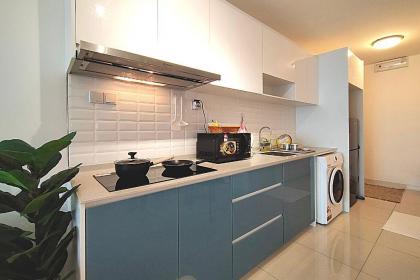 Premium Designer Suites TRX KLCC View Next to IKEA - image 17