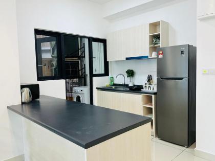 Family Suite Velocity Mall Cheras 7pax 3 Rooms #01 - image 26