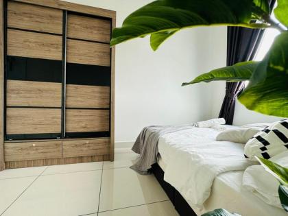Family Suite Velocity Mall 7pax 3 Rooms Cheras #02 - image 21