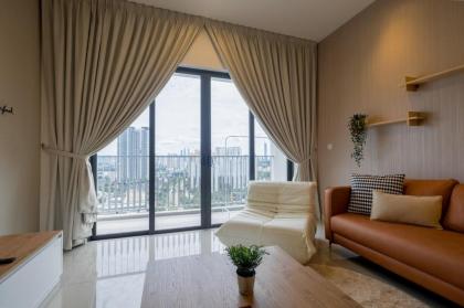 NEW! French Spacious 3BR 10Pax Savio Riana Dutamas - image 30