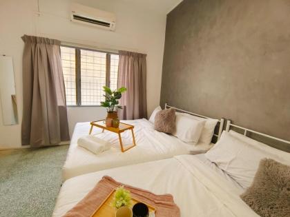 Kepong 12pax Kepong Landed House Cozy Home KBL425  - image 22