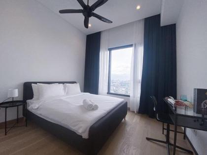 Insta Worthy 2BDR@Lucentia BBCC - image 25