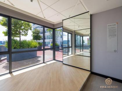 Modern Elegant 1 Bedroom @Linqsky KL - image 27