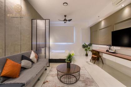 One Bedroom Peaceful Studio@Serviced Apartment #AP - image 4