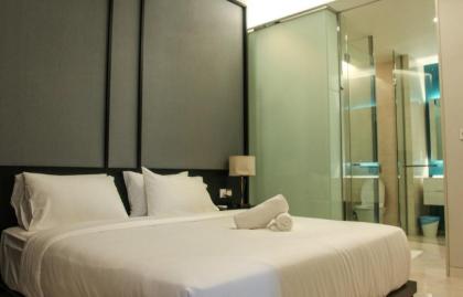 KLCC#1: Luxury 1BR/4pax KLCC view from the unit! - image 11