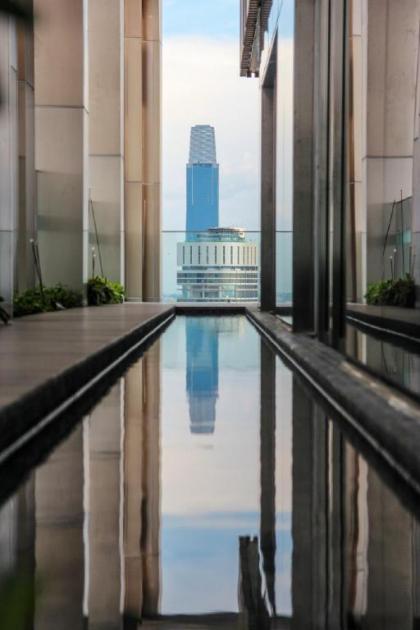 KLCC#1: Luxury 1BR/4pax KLCC view from the unit! - image 30