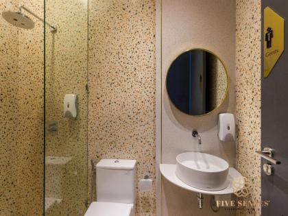 Large Bedroom Apartment In KL #A - image 26