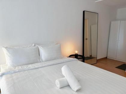 New EkoCheras Designer Duplex w Balcony by MOKA - image 28