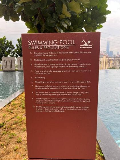 Bukit Bintang KLCC Sunway Velocity MRT LRT 10 PAX  - image 27