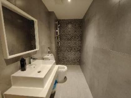 AWESOMESTAY at ARTE MONT KIARA - image 21