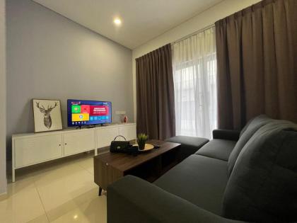Plaza Arkadia Desa Parkcity 4-6pax FamilySuite - image 6
