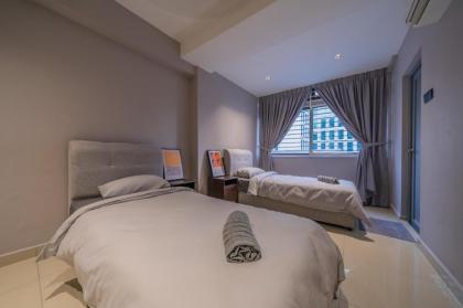 Pool w 3 bedroom  Fahrenheit Suites Bukit Bintang - image 15