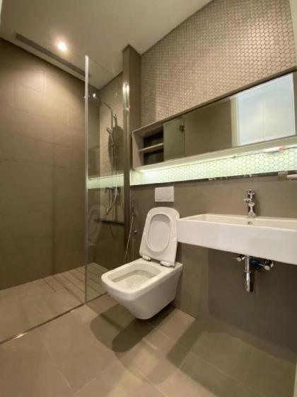 Maxhome@Designer 2room Infinity pool Lalaport C3 - image 24