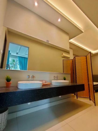 Condo in Kuala Lumpur @The Embassy Row near KLCC - image 25