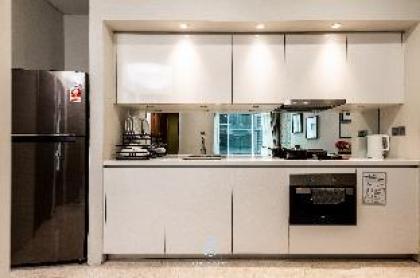 Level 20 3BR City Center At Sky Suites @ KLCC - image 2