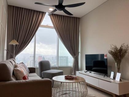 High Floor Designer Kl Tower View @Klcc FREE WI-FI - image 14
