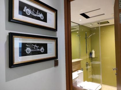 Level 36 3BR At Sky Suites @ KLCC - image 3