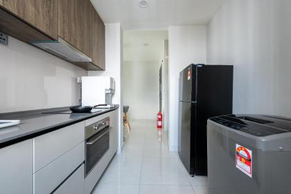 Skyring Homestay 5min to KLCC - image 17