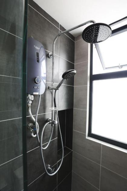 Central Of Old Klang Road @ 7mins to Mid Valley - image 25