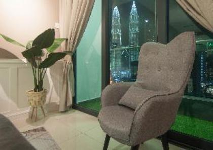 Legasi Kampung Baru 3-BR near KLCC by Idealhub - image 17