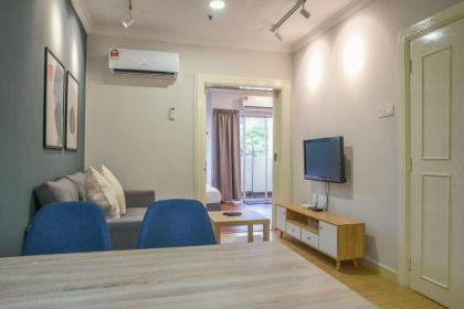 KL City View Chic 1BR with WiFi & Netflix - image 25