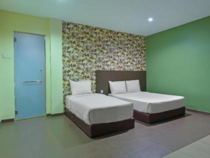 Capital O 90788 New Hotel 33 Permaisuri - image 16