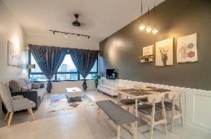 The Pano 3-BR Jalan Ipoh near KL city by Idealhub 