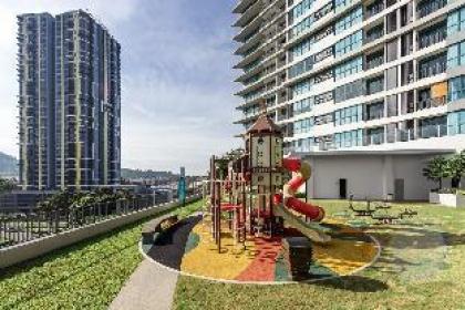 NEW Condo in Puchong 3R2B 5-8pax(Corner unit) - image 13