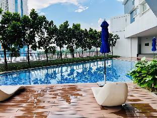 NEW Condo in Puchong 3R2B 5-8pax(Corner unit) - image 2