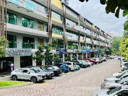 NEW Condo in Puchong 3R2B 5-8pax(Corner unit) - image 20