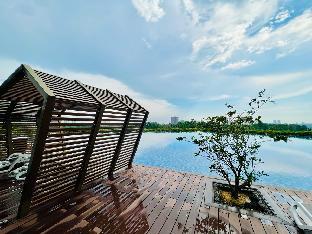 NEW Condo in Puchong 3R2B 5-8pax(Corner unit) - image 4